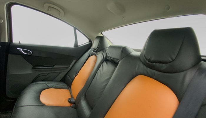 2017 Tata TIGOR XZ (O) PETROL, Petrol, Manual, 32,655 km, Right Side Rear Door Cabin