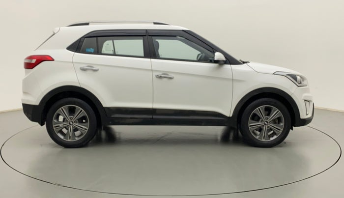 2018 Hyundai Creta SX PLUS AT 1.6 PETROL, Petrol, Automatic, 26,337 km, Right Side View