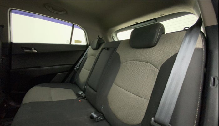 2018 Hyundai Creta SX PLUS AT 1.6 PETROL, Petrol, Automatic, 26,337 km, Right Side Rear Door Cabin