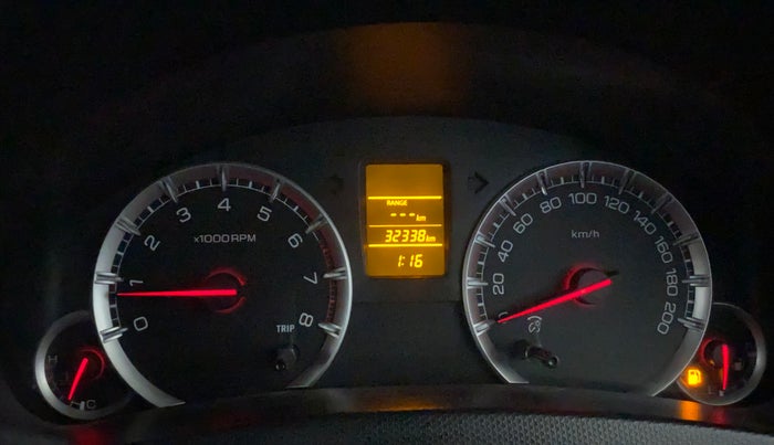 2015 Maruti Swift VXI, Petrol, Manual, 32,329 km, Odometer Image