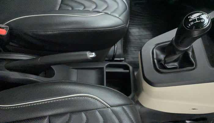 2019 Maruti New Wagon-R VXI (O) 1.2L, Petrol, Manual, 35,467 km, Gear Lever
