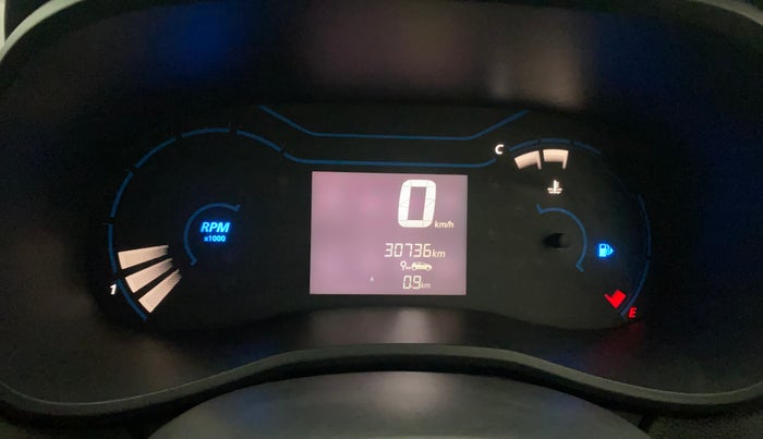 2022 Renault Kwid CLIMBER 1.0 (O), Petrol, Manual, 30,729 km, Odometer Image