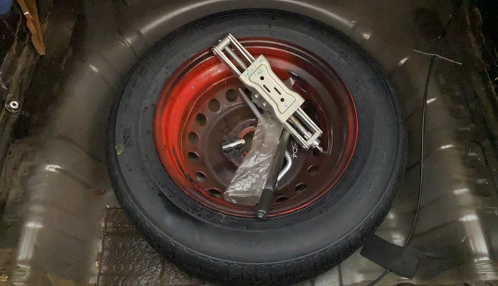 2022 Renault Kwid CLIMBER 1.0 (O), Petrol, Manual, 30,729 km, Spare Tyre