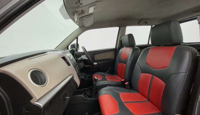 2013 Maruti Wagon R 1.0 VXI, Petrol, Manual, 91,632 km, Right Side Front Door Cabin