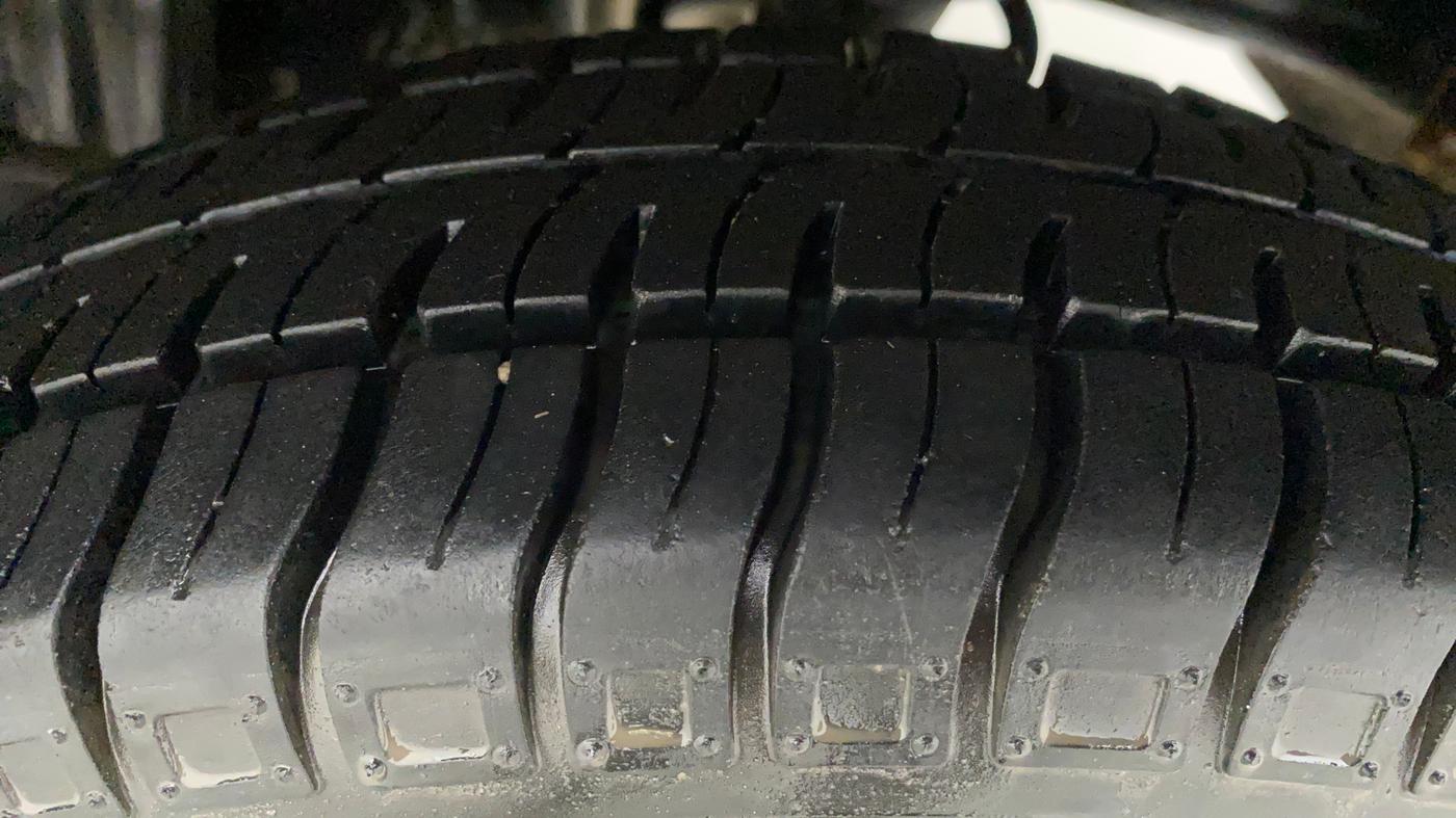2019 Maruti Alto 800 LXI CNG, CNG, Manual, 18,047 km, Left Rear Tyre Tread