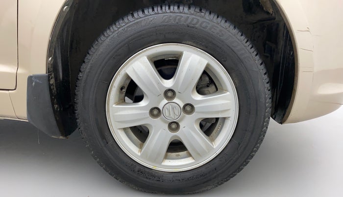 2011 Maruti Swift Dzire ZXI, Petrol, Manual, 62,440 km, Right Front Wheel