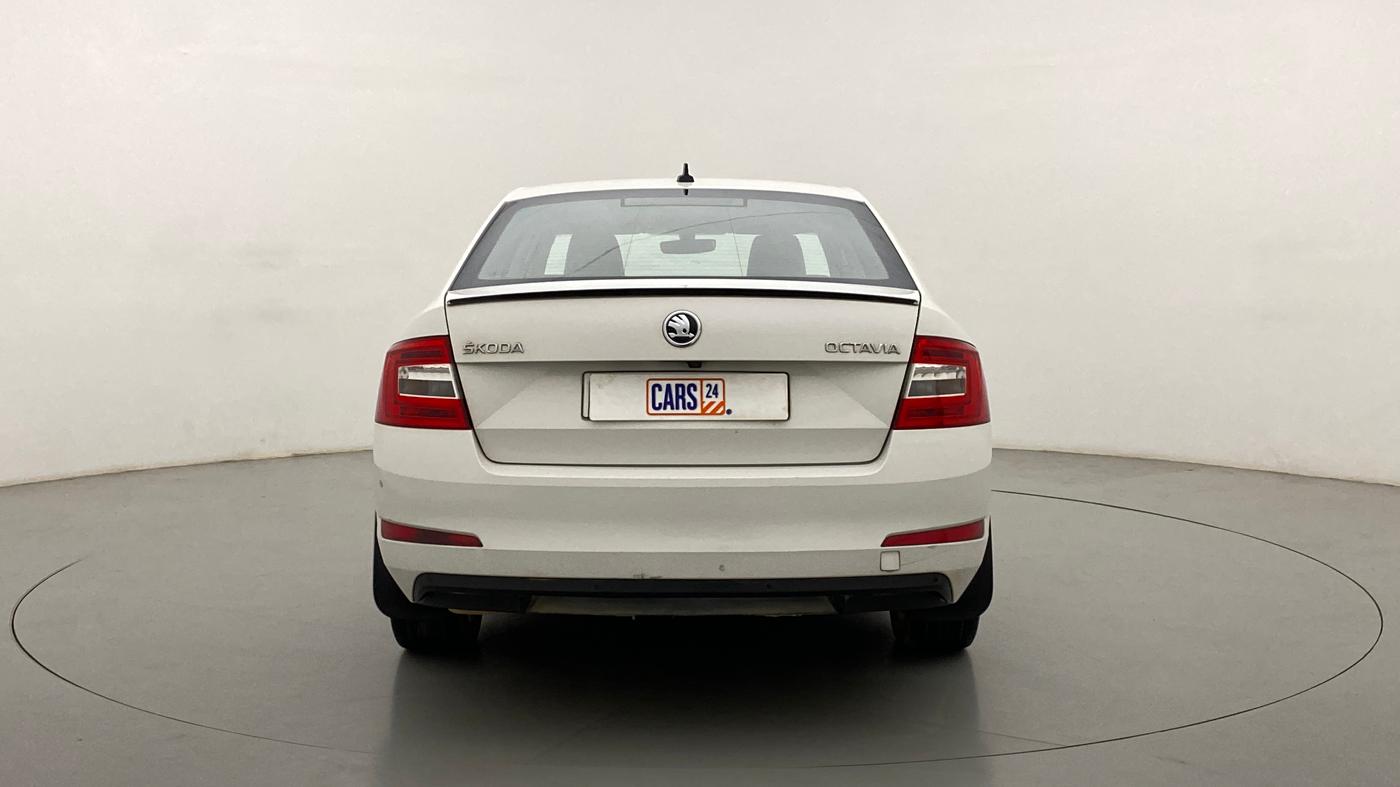 2016 Skoda Octavia 1.8 TSI STYLE PLUS AT, Petrol, Automatic, 92,615 km, Back/Rear