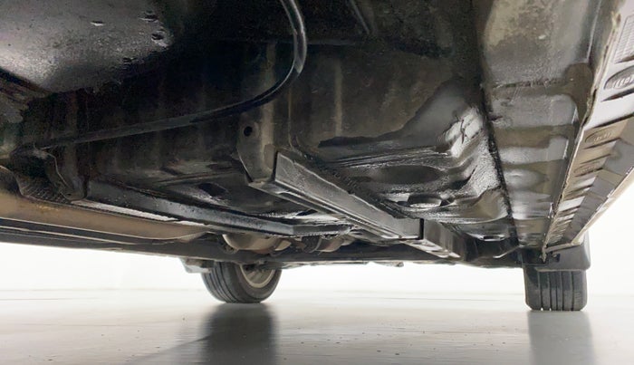 2015 Toyota Corolla Altis VL AT, Petrol, Automatic, 24,463 km, Right Side Underbody