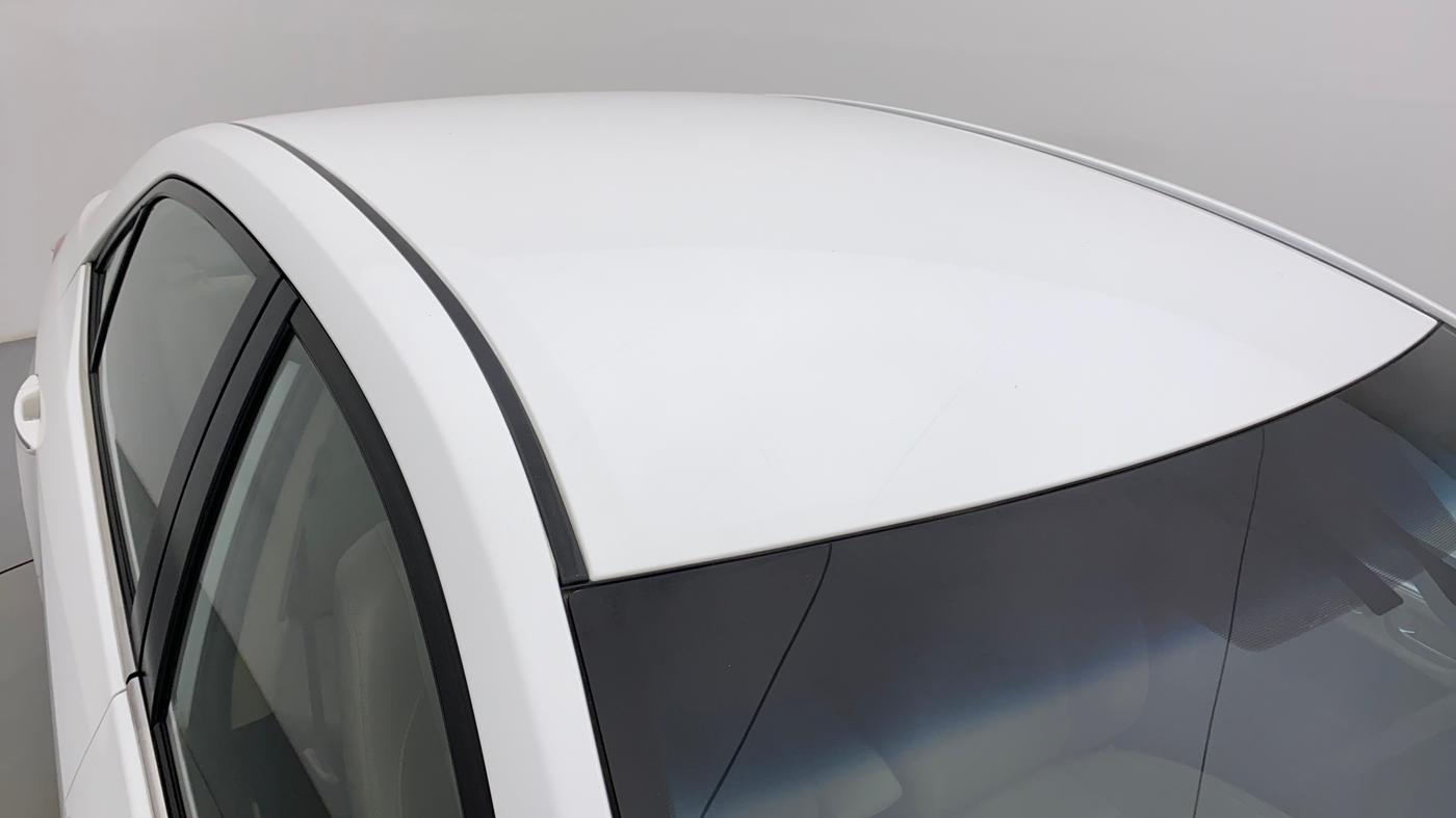 2015 Toyota Corolla Altis VL AT, Petrol, Automatic, 24,463 km, Roof