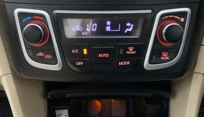 2017 Maruti Ciaz DELTA 1.4 MT PETROL, Petrol, Manual, 1,05,815 km, Automatic Climate Control