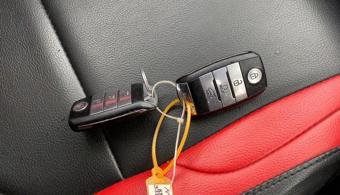 2021 KIA SELTOS HTK PLUS 1.5 IMT, Petrol, Manual, 53,710 km, Key Close Up