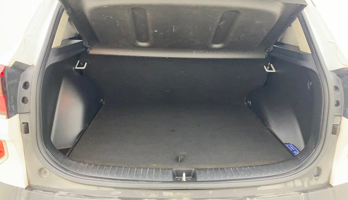 2021 KIA SELTOS HTK PLUS 1.5 IMT, Petrol, Manual, 53,710 km, Boot Inside