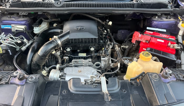 2023 Tata NEXON FEARLESS PURPLE + SUNROOF DUAL TONE 1.2 PETROL, Petrol, Manual, 28,568 km, Engine View