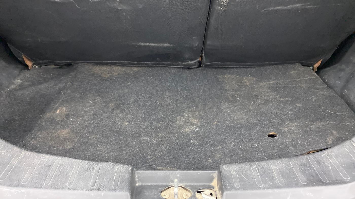 2016 Maruti Wagon R 1.0 VXI, Petrol, Manual, 1,22,260 km, Boot Inside