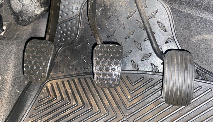 2023 Tata Tiago XT PETROL, Petrol, Manual, 5,425 km, Pedals