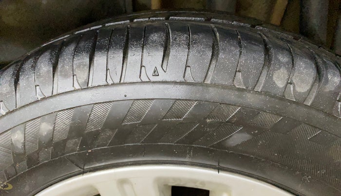 2018 Tata Tiago XZ PETROL, Petrol, Manual, 75,150 km, Left Rear Tyre Tread