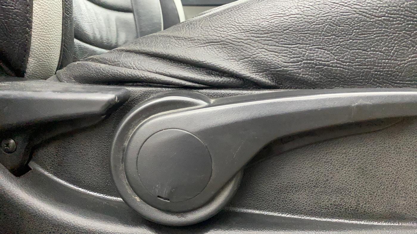2018 Tata Tiago XZ PETROL, Petrol, Manual, 75,150 km, Driver Side Adjustment Panel