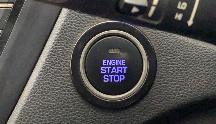 2016 Hyundai i20 Active 1.2 SX, Petrol, Manual, 30,485 km, Keyless Start/ Stop Button