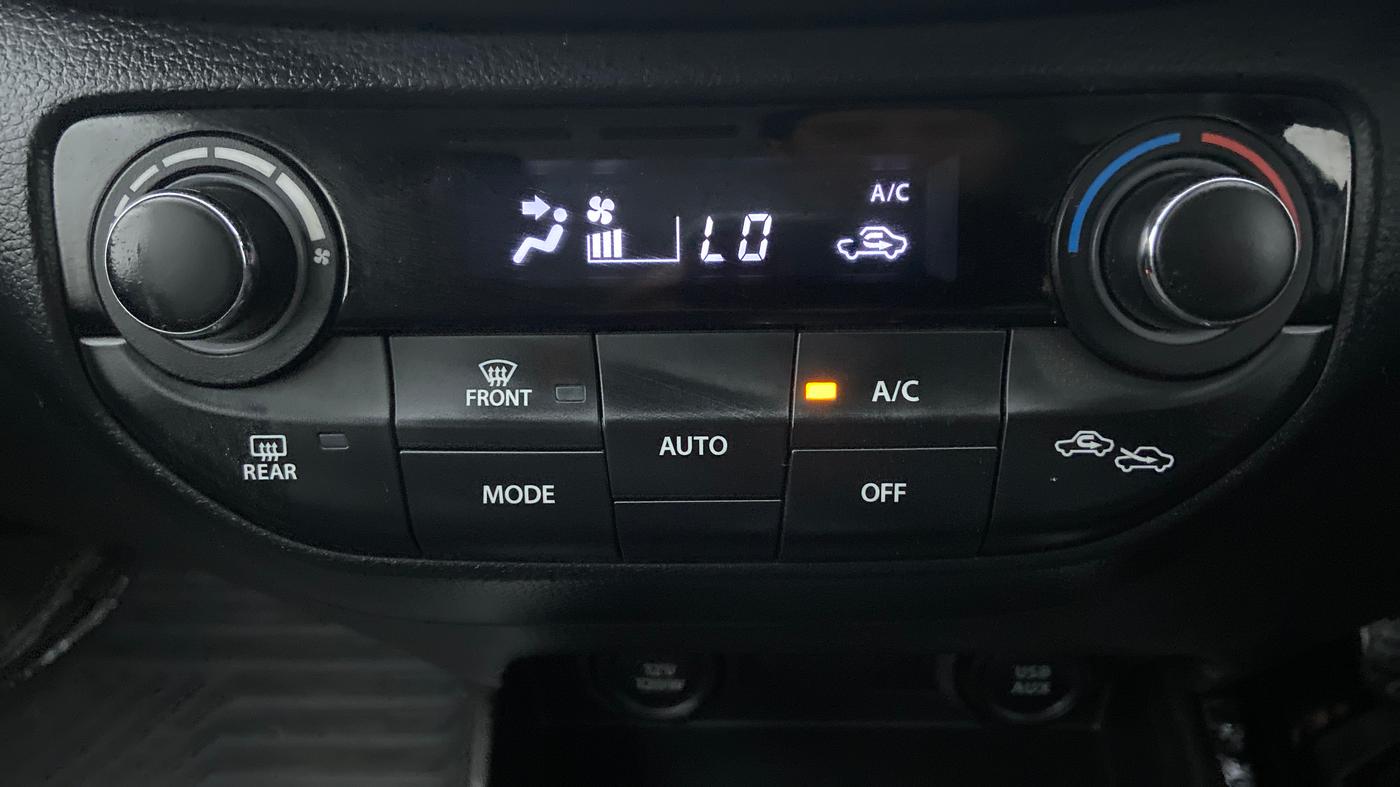 2019 Maruti XL6 ZETA AT SHVS, Petrol, Automatic, 27,054 km, Automatic Climate Control