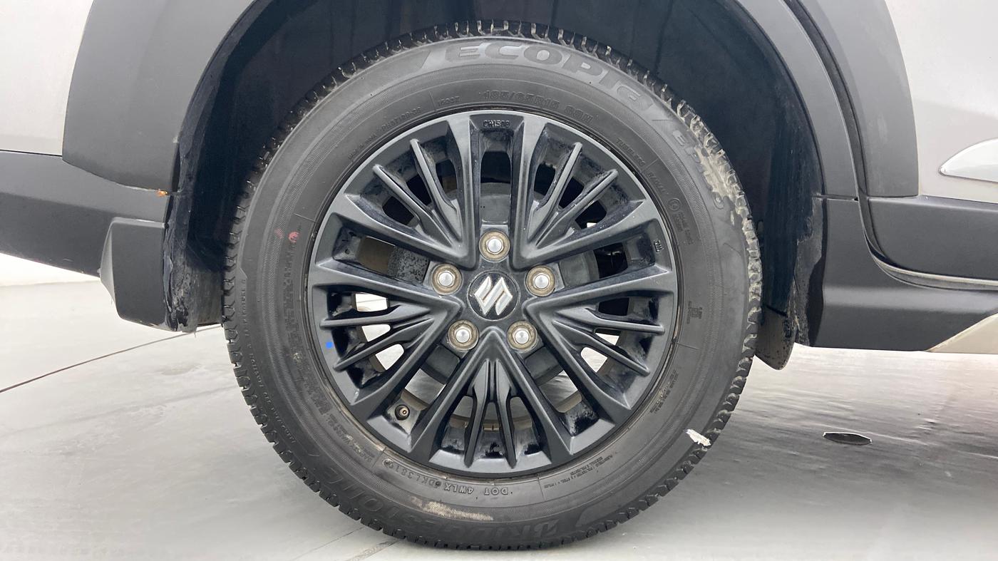 2019 Maruti XL6 ZETA AT SHVS, Petrol, Automatic, 27,054 km, Right Rear Wheel