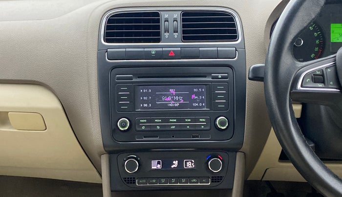 2014 Skoda Rapid ELEGANCE 1.6 TDI MT, Diesel, Manual, 51,091 km, Air Conditioner