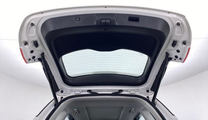 2020 MG HECTOR SHARP DCT PETROL, Petrol, Automatic, 26,032 km, Boot Door Open