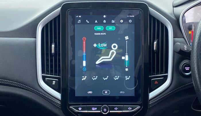 2020 MG HECTOR SHARP DCT PETROL, Petrol, Automatic, 26,032 km, Automatic Climate Control