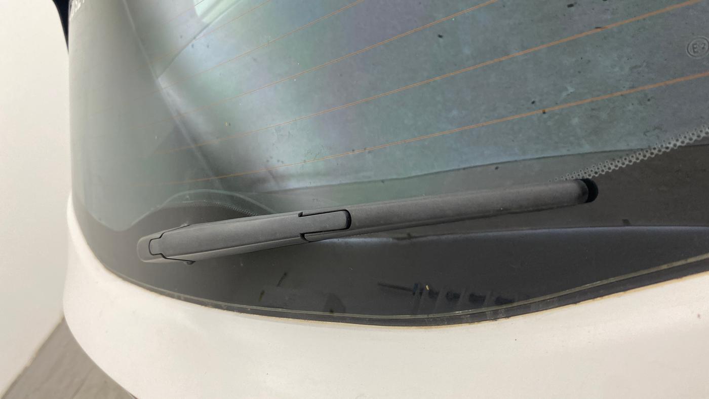 2020 MG HECTOR SHARP 1.5 DCT PETROL, Petrol, Automatic, 1,39,758 km, Rear Wiper