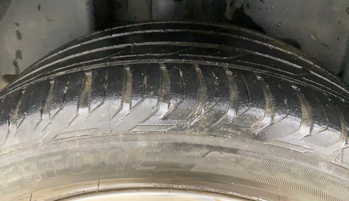 2019 Jeep Compass LIMITED PLUS PETROL AT, Petrol, Automatic, 84,333 km, Right Rear Tyre Tread