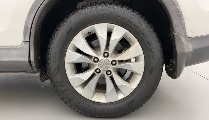 2014 Honda CRV 2.4L 2WD AT, Petrol, Automatic, 1,19,456 km, Left Rear Wheel