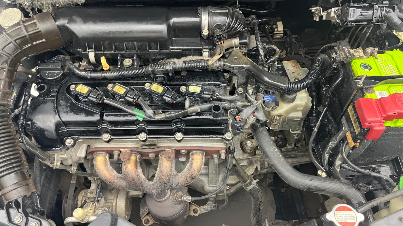 2018 Maruti Swift VXI AMT, Petrol, Automatic, 74,347 km, Engine View
