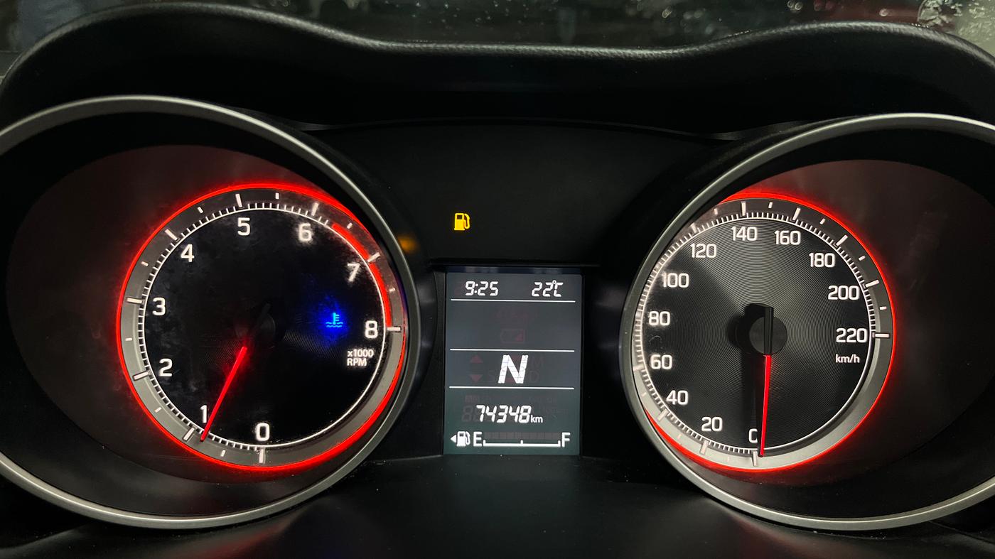 2018 Maruti Swift VXI AMT, Petrol, Automatic, 74,347 km, Odometer Image