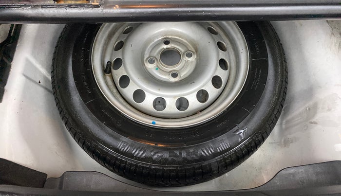 2020 Maruti Swift Dzire TOUR S-CNG, CNG, Manual, 28,904 km, Spare Tyre