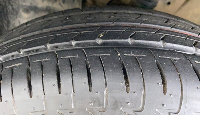 2018 Maruti IGNIS DELTA 1.2 K12, Petrol, Manual, 29,913 km, Left Front Tyre Tread