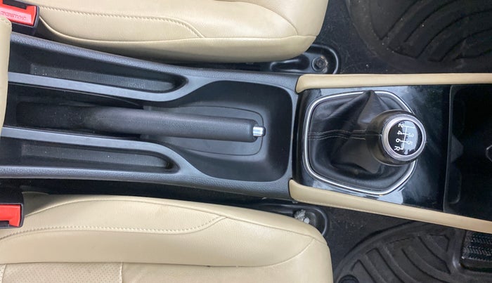 2021 Honda City 1.5L I-VTEC ZX, Petrol, Manual, 27,947 km, Gear Lever