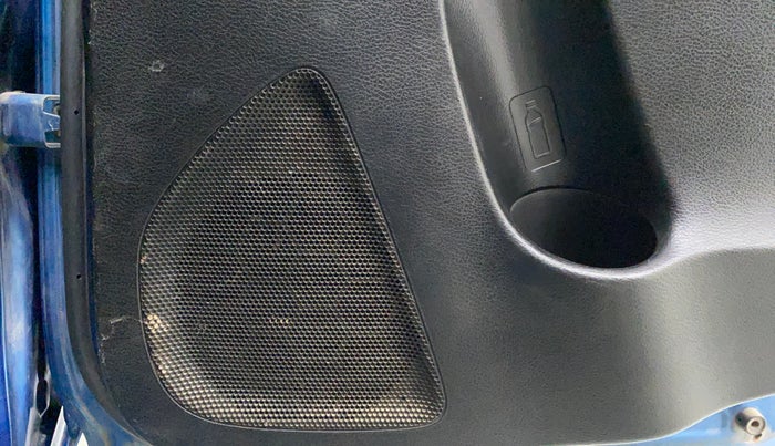 2017 Maruti IGNIS DELTA 1.2, Petrol, Manual, 70,693 km, Infotainment system - Rear speakers missing / not working