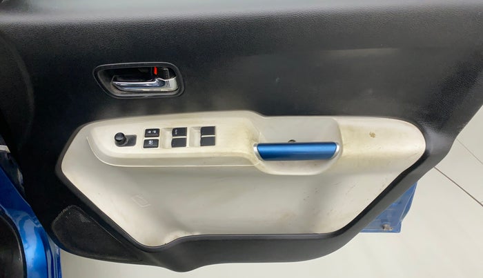 2017 Maruti IGNIS DELTA 1.2, Petrol, Manual, 70,693 km, Driver Side Door Panels Control