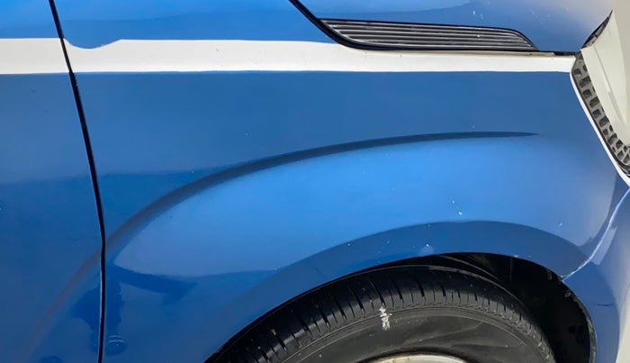2017 Maruti IGNIS DELTA 1.2, Petrol, Manual, 70,693 km, Right fender - Minor scratches