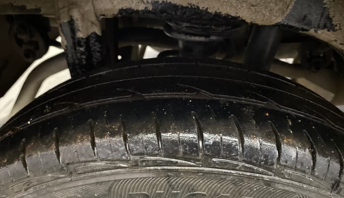 2017 Maruti Alto 800 LXI, Petrol, Manual, 44,145 km, Right Rear Tyre Tread