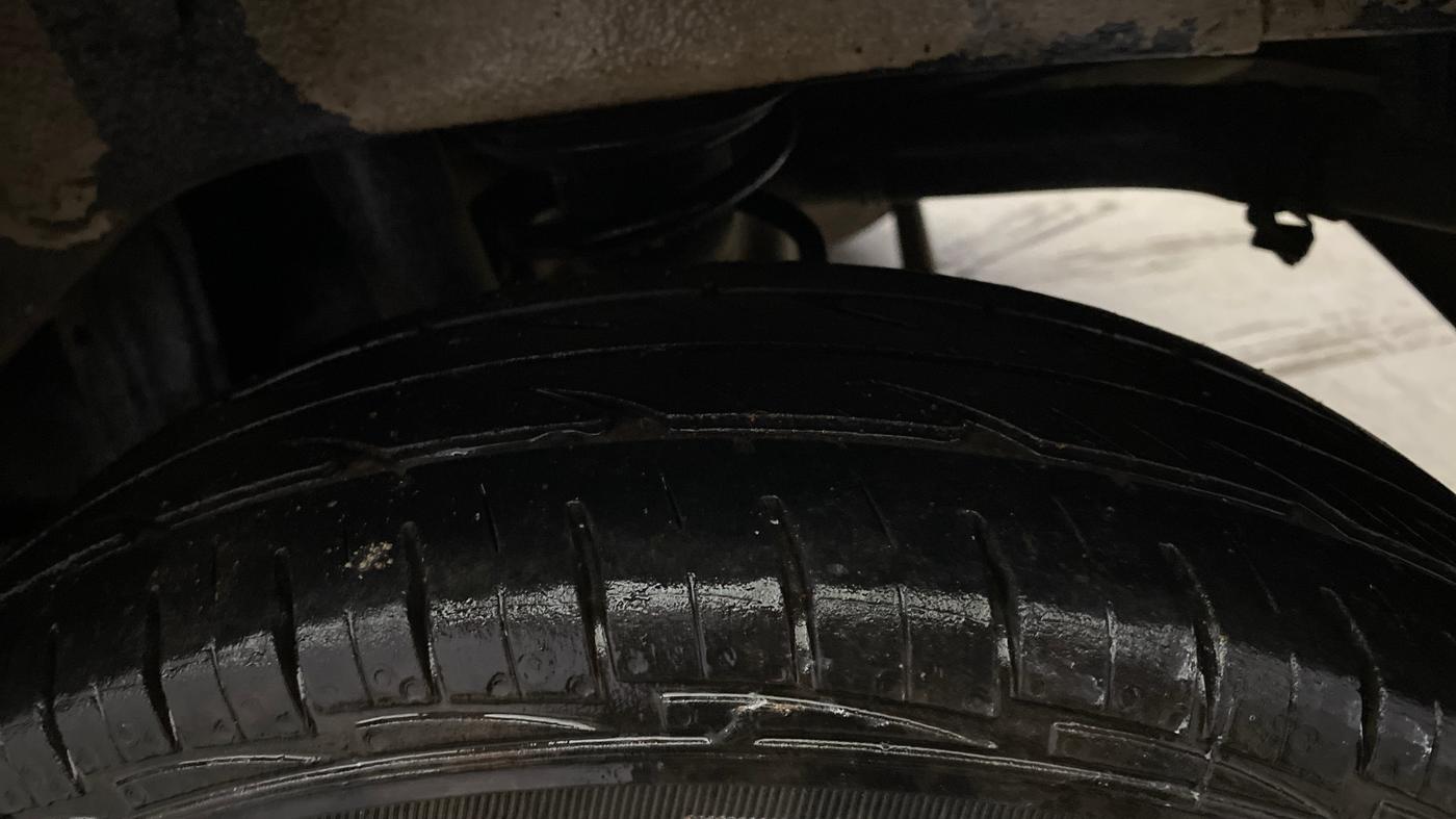 2017 Maruti Alto 800 LXI, Petrol, Manual, 44,145 km, Left Rear Tyre Tread
