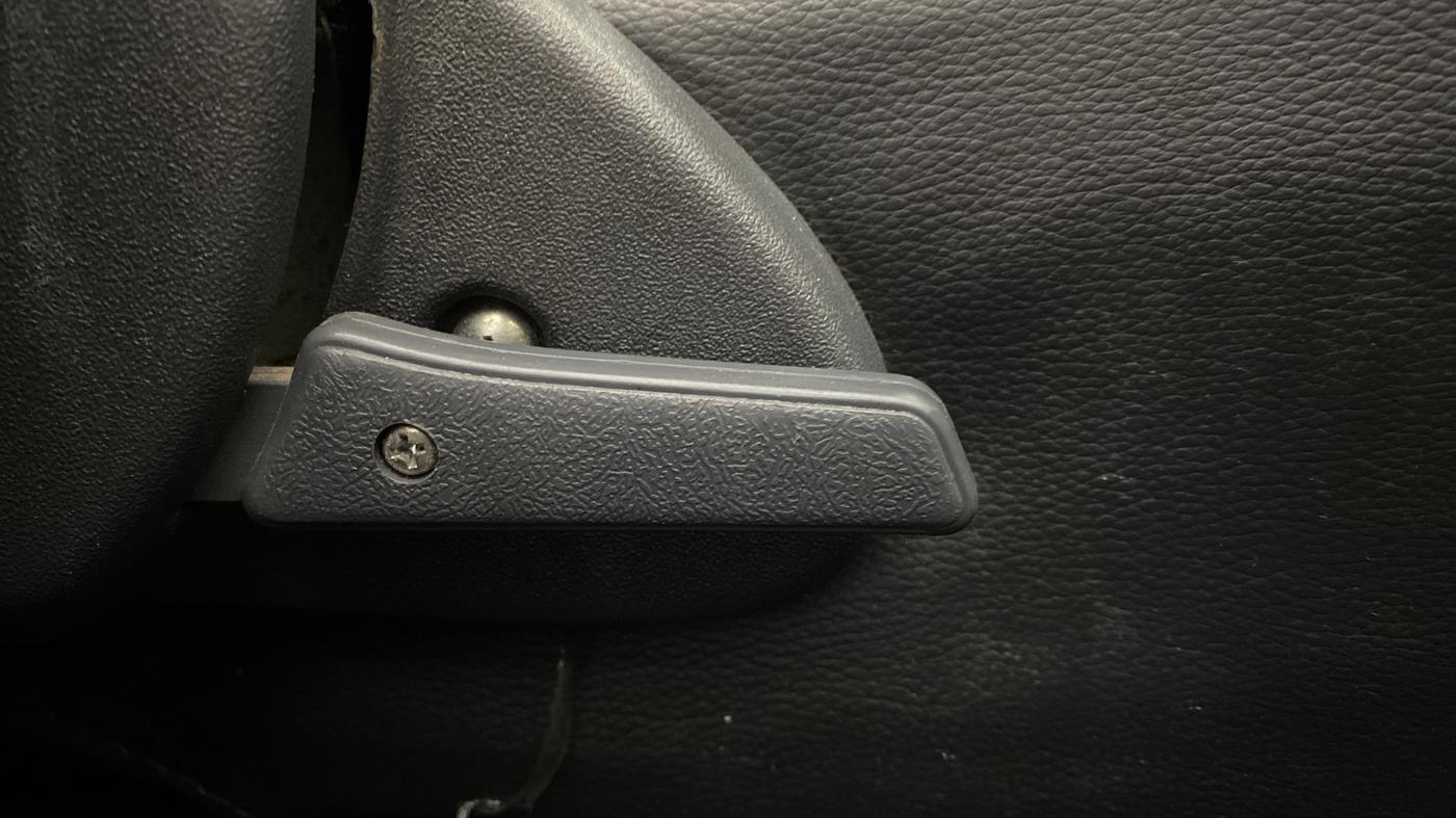 2017 Maruti Alto 800 LXI, Petrol, Manual, 44,145 km, Driver Side Adjustment Panel