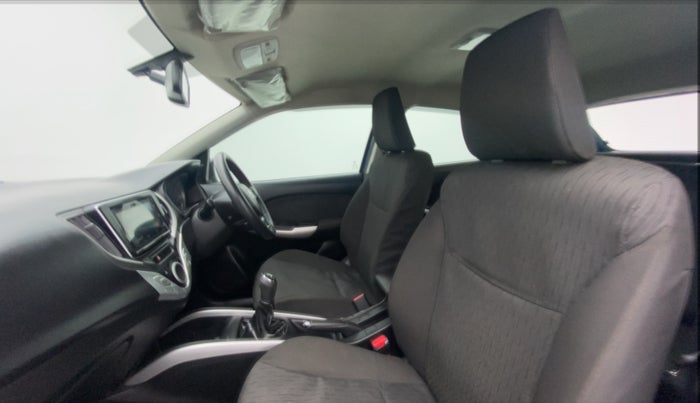 2016 Maruti Baleno ALPHA 1.2 K12, Petrol, Manual, 17,625 km, Right Side Front Door Cabin