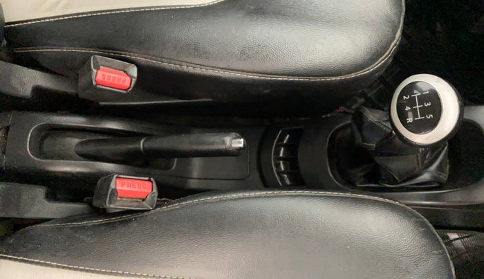 2014 Maruti Wagon R 1.0 VXI, CNG, Manual, 69,071 km, Gear Lever