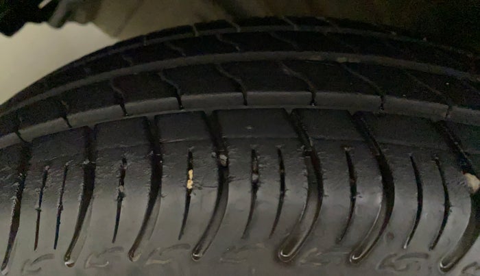2020 Maruti S PRESSO VXI PLUS AMT, Petrol, Automatic, 6,197 km, Left Front Tyre Tread