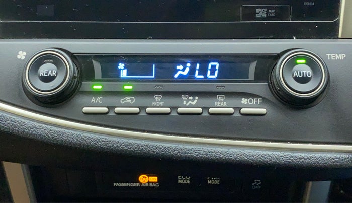 2019 Toyota Innova Crysta 2.8 ZX AT 7 STR, Diesel, Automatic, 49,585 km, Automatic Climate Control