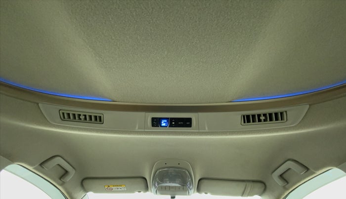 2019 Toyota Innova Crysta 2.8 ZX AT 7 STR, Diesel, Automatic, 49,585 km, Rear AC Vents