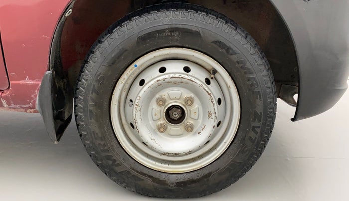 2012 Maruti Alto LXI, Petrol, Manual, 89,565 km, Right Front Wheel