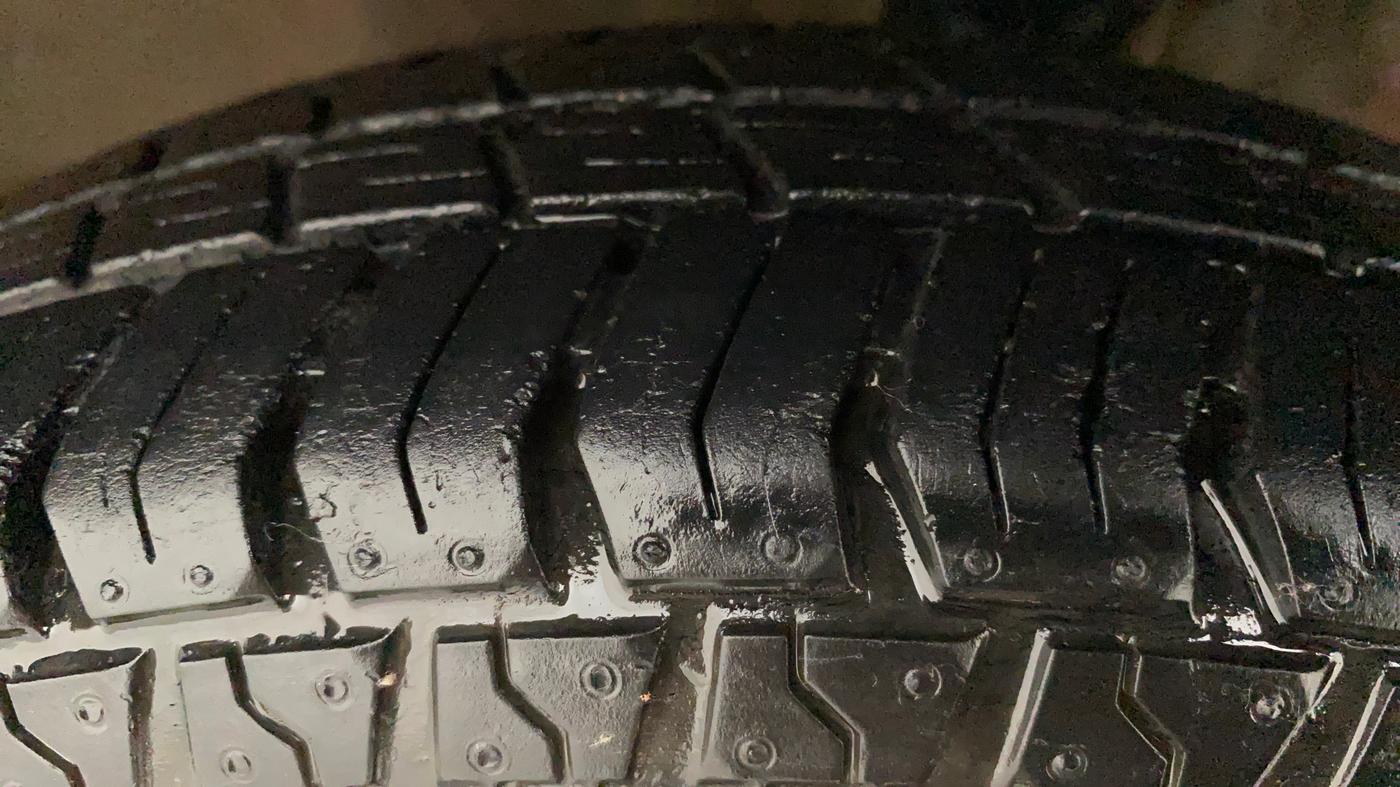 2012 Maruti Alto LXI, Petrol, Manual, 89,565 km, Left Front Tyre Tread