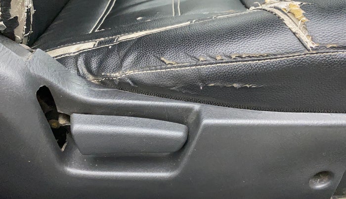 2017 Maruti Alto K10 VXI (O) AMT, Petrol, Automatic, 73,289 km, Driver Side Adjustment Panel