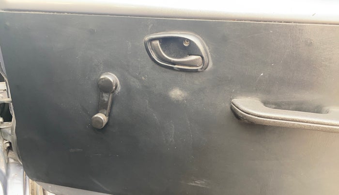 2020 Maruti Eeco 5 STR WITH A/C+HTR, Petrol, Manual, 65,614 km, Driver Side Door Panels Control